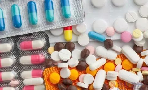 香蕉视频你懂的打标机在药品包装盒上打标日期