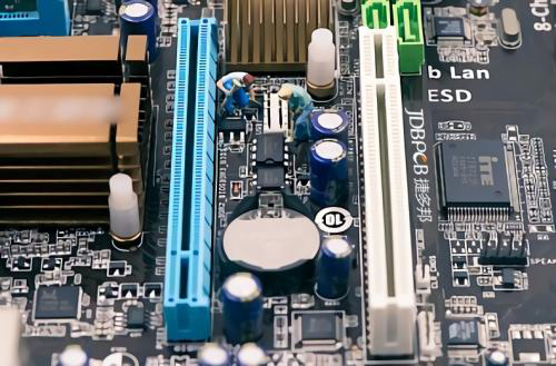 PCB香蕉视频你懂的打标机帮助电路板行业高速发展