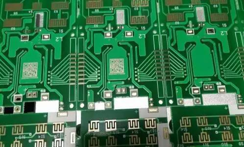 探索香蕉视频你懂的打标和丝网印刷在PCB行业中的优缺点