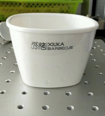 香蕉视频你懂的打标机在三聚氰胺餐具上的应用及其行业分析