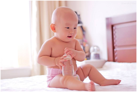 香蕉视频你懂的打标机在玻璃奶瓶上的应用-让婴幼儿用品更安全